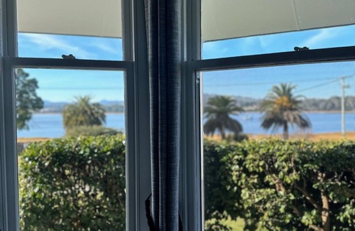 Gravelly Beach House | HENDERSONS in Gravelly Beach