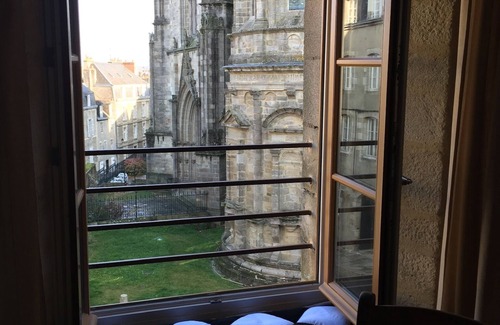 Vannes Apartment | Henri & Henriette Historic Center Vannes 7 pers