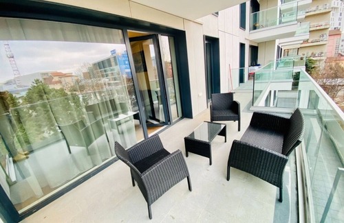 Aviatiei Apartment | HERASTRAU 12nCozy 1-bedroom apartment in marvelous Bucharest with WiFi, AC
