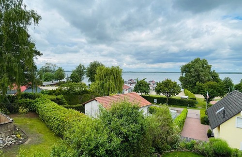 Muritz Apartment | Herberge Seensucht Fewo Müritz OG with lake view
