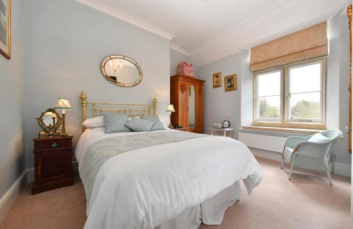 Calne Bed & Breakfast | Heritage Bed and Breakfast