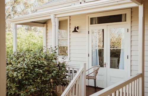 Grose Vale Other | Heritage Farmhouse With Fireplace and Pool