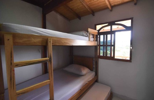 Doradal Ski Chalet | Hermosa cabaña cerca a la hacienda napoles , es un paraiso natural.