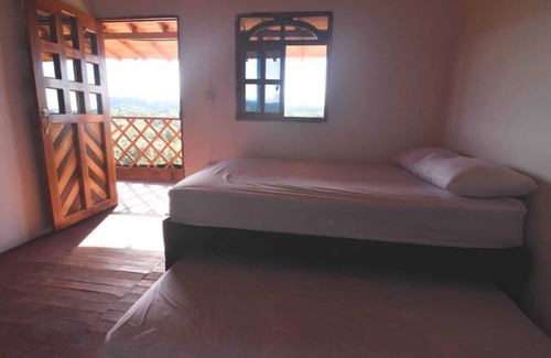 Doradal Ski Chalet | Hermosa cabaña cerca a la hacienda napoles , es un paraiso natural.