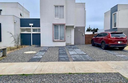 El Tabo House | Hermosa Casa El Tabo nueva en condominio