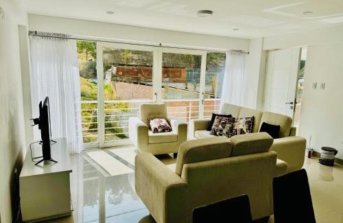 El Tambo Apartment | Hermoso depa a 10 min del Centro de Huancayo