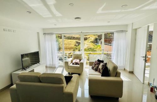 El Tambo Apartment | Hermoso depa a 10 min del Centro de Huancayo