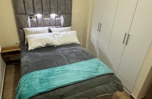 Loja Apartment | hermoso departamento tres dormitorios con jacuzzi y area barbiqui
