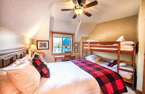 East Kootenay Apartment | Heron Point by StayIn