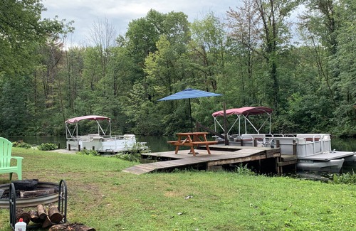 Sister Lakes House | Herons Nest at Viewpoint Beach channel on Magician Lake, Sister Lakes, MI 49047