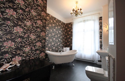 Behren-Luebchin Other | Herrenhaus Viecheln Anno 1869 Suite Georg