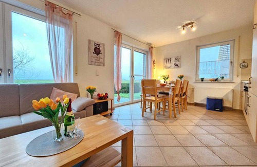 Nesse House | Herzlich Willkommen im Ferienhaus Weitblick - Hier ist der Name Programm!