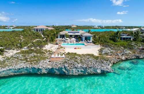 Ocean Point Villa | Hesperides House- Luxury Water Front Villa In Turks And Caicos Islands!