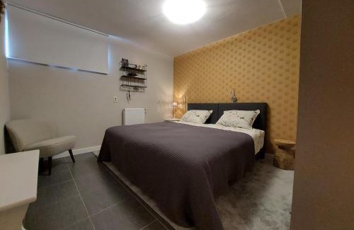 Surhuisterveen Bed & Breakfast | Het Nachtegaaltje