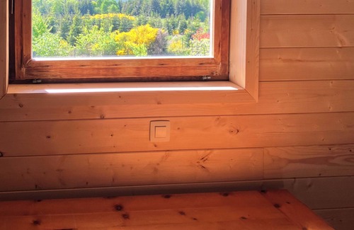 Bievre Ski Chalet | Hexenhäuschen mit Wundervoller Aussicht im Naturpark Vallée de la Semois