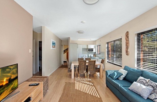 Avoca Beach Apartment | Hi Surf 2 - Prime Position