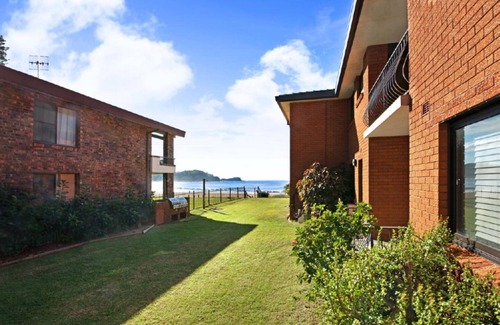 Avoca Beach Apartment | Hi Surf 2 - Prime Position