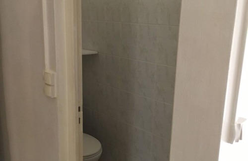 L'Houezel House | HIBISCUS HOUSE 2 LARGE BEDROOMS