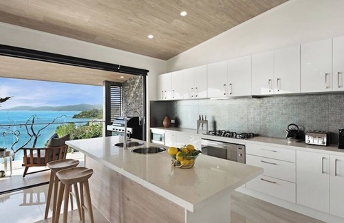 Hamilton Island Apartment | Hidden Cove 13