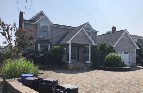 Ship Bottom House | * Hidden Gem In Ship Bottom NJ, 5 bedroom, 2 Bath house