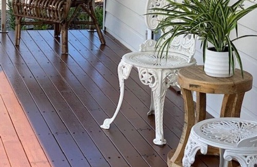 Oberon House | Hidden gem with magnificent view of Oberon Lake