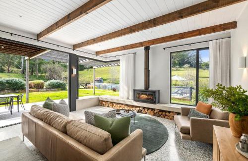 Upper Kangaroo River House | Hide and Seek Estate, Kangaroo Valley