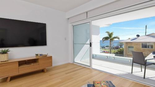 Shoal Bay House | Hideaway 2, 3a Lillian St - filtered water views