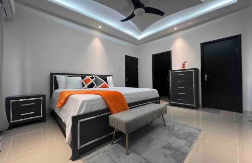 Ocho Rios Villa | Hideaway Chateau Pyramid Point