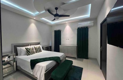 Ocho Rios Villa | Hideaway Chateau Pyramid Point