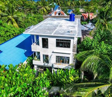 Catangnan Hotel | Hideout Siargao