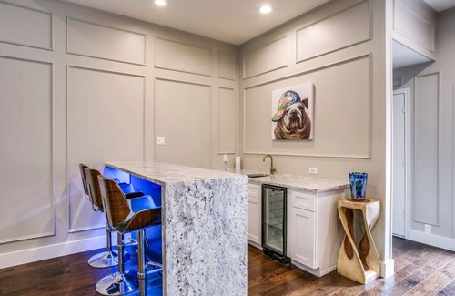 Park Central House | High Demand Private VIP with Heated Pool and Spa!