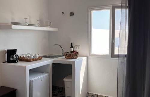 Fira Apartment | High Point Apartments Fira
