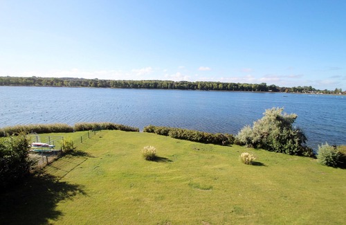 Steinwarder Apartment | High-quality and fully equipped apartment, idyllic view of the Binnens