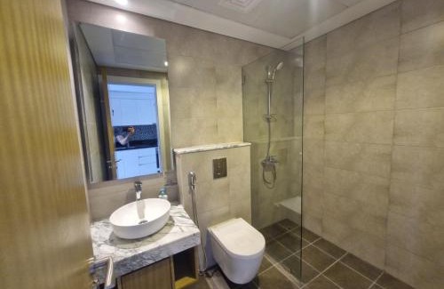 Sheikh Zayed Road Apartment | High rise studio near Dubai Mall