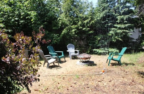 Sequim House | High-Speed Hideaway for Connectivity and Comfort
