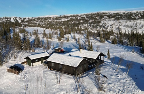 Fla Municipality Cabin | High standard mountain cabin – sauna- outdoor jacuzzi – 4 bedrooms- pet friendly