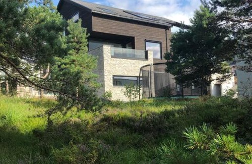 Alesund Villa | High standard villa with boat, trampoline and more