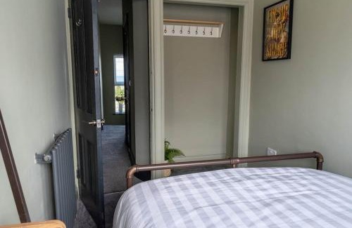 Redcar House | High Tide
