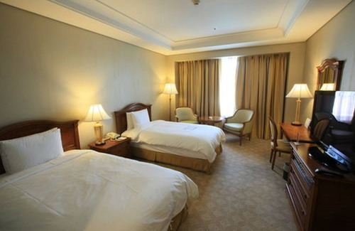 Sabuk Resort | High1 Grand Hotel Main Tower