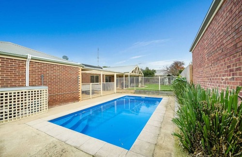Ocean Grove House | Highgrove Pool House