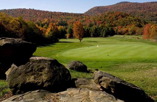 Snowshoe Hotel | Highland House