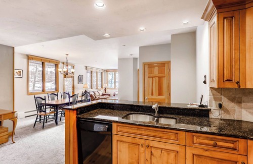 Highlands Townhomes Condo | Highlands Lodge 304 - 3 Bedroom Residence
