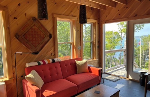 Lubec Cottage | HIGHTIDE! A waterfront downeast retreat adjacent to West Quoddy Head State Park