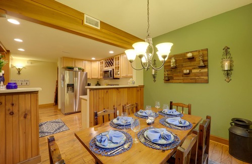 Mountain Air Condo | Hike On-Site! Home 8 Mi to Wolf Ridge Ski Resort