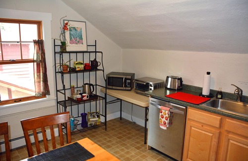 Lower Chautauqua Apartment | Hiker’s Haven - Steps from Chautauqua Park & Trails