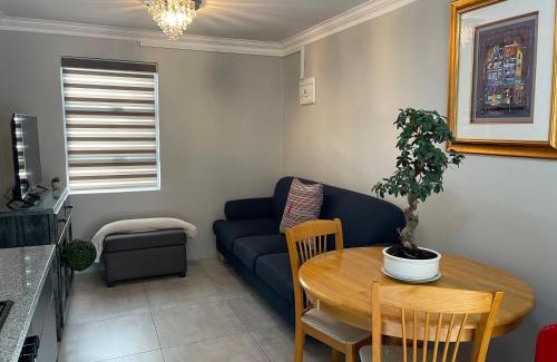 Greater Johannesburg Metropolitan Area Bed & Breakfast | Hill Luxury Cottage