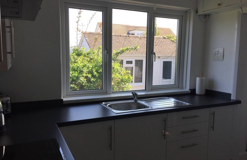 Trevone Cottage | Hill Rise - Cottage In beautiful Trevone Bay, Near Padstow, North Cornwall