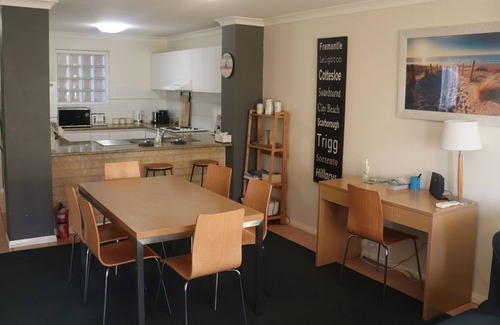 Hillarys Apartment | Hillary's Perth Coastal Apartment - Perfect Location For Everyone