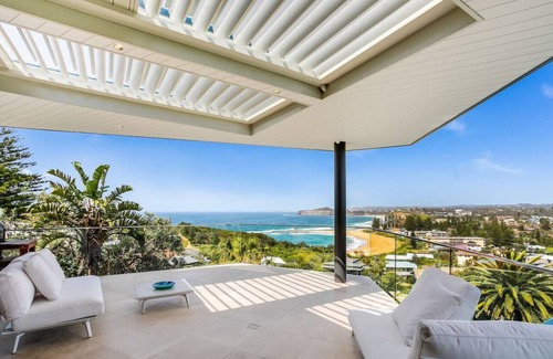 Mona Vale House | Hillcrest Ave · Soak in Panaromic Ocean Views from Luxury Home