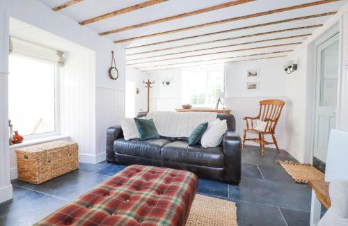 Treknow House | Hilldene